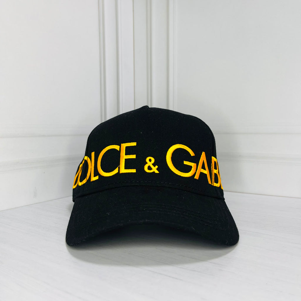 Gorra Negra Bordada Estilo Luxury