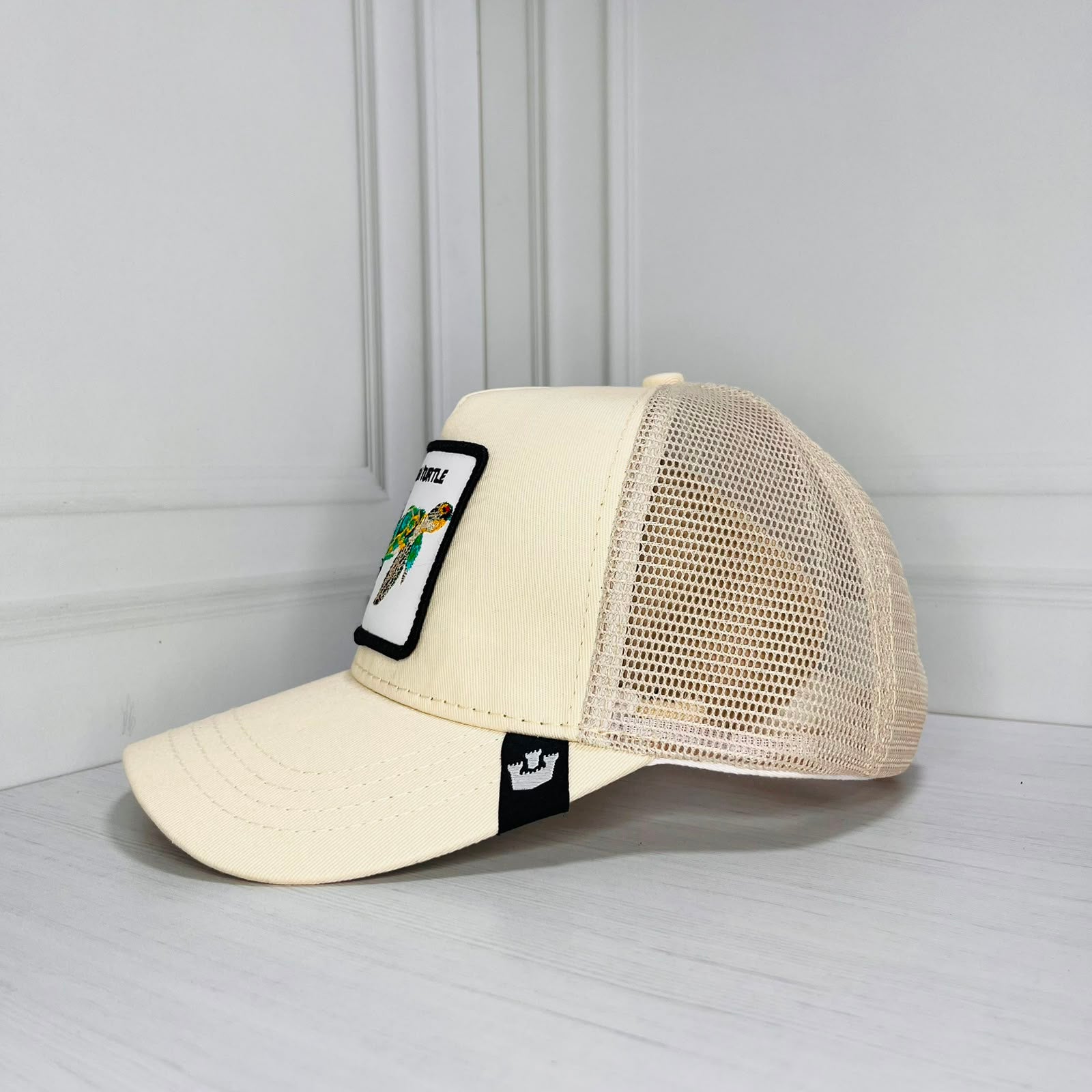 Gorra Trucker Green Turtle Beige