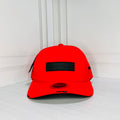Gorra Essentials Roja Negra